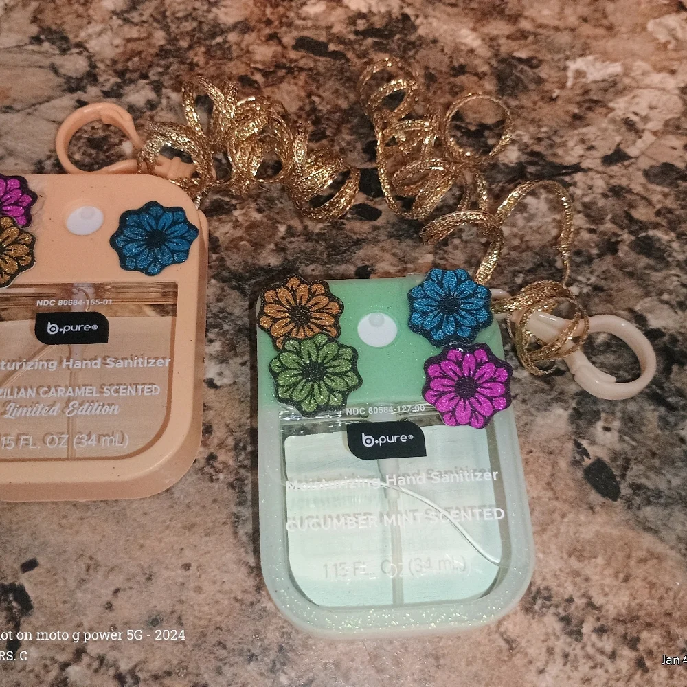 Floral Hand Sanitizer Set with Gold Spiral Keychains Custom-made Set - Picture 5 of 5